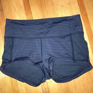 Lululemon booty shorts!